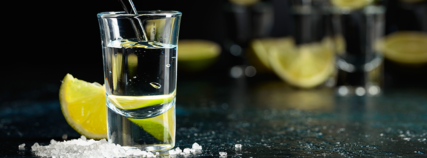 como se toma el tequila
